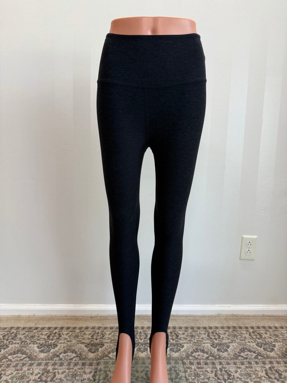 Beyond Yoga Well Rounded Stirrup Leggings Heathered Black High Rise Yoga Sz M